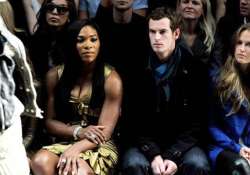 serena sends a karaoke challenge to andy murray