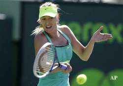 sharapova beats errani in sony open quarters