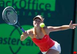 sharapova reaches quarterfinals at miami masters