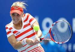 vesnina wins first wta title in hobart