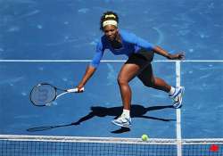 williams beats wozniacki to reach madrid quarters