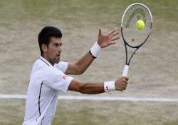 wimbledon djokovic sets up del potro clash in semifinal