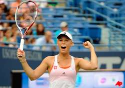 wozniacki wins 4th consecutive new haven tourney