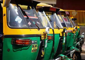 autos buses must have gps by february 20