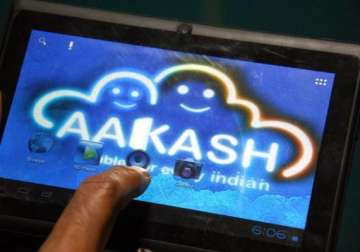 aakash tablet hits snag