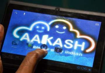 aakash 3 may come with sim slot more exciting apps