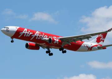 airasia india begins its flight with a rs 26 cr loss