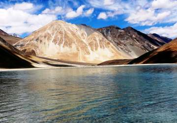airlines add capacity as tourists flock to leh