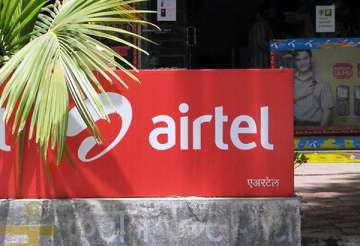 airtel fined rs 25k for stopping outgoing calls of subscriber