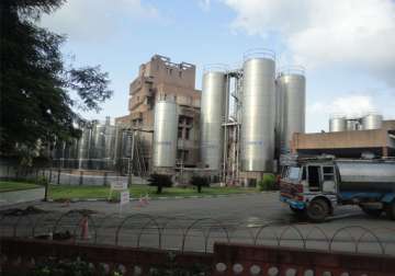 amul launches new modern dairy in virar