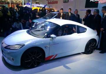 auto expo 2014 mahindra showcases halo concept sports car