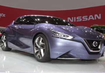 auto expo 2014 nissan introduces friend me concept car