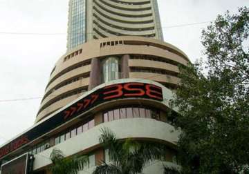 bse sensex slides 286 pts to below 20k mark itc tumbles 4.5