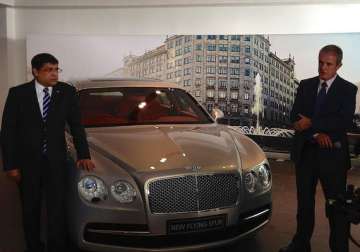 bentley launches new flying spur priced at rs 3.1 crore