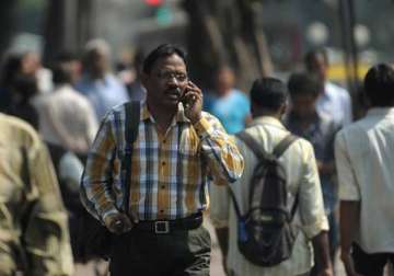 bharti infotel asked to pay rs. 50 000 for making threatening calls to customer