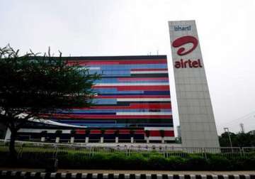 bharti airtel q3 pat falls 72 to rs 284 crore