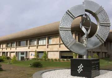 biocon group net up 51 in fiscal 2013