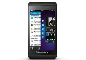 blackberry z10 out of stock after price cut to rs 17 990