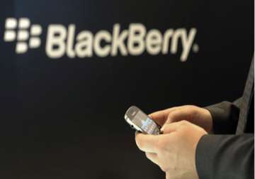 blackberry selling majority of its canadian real estate