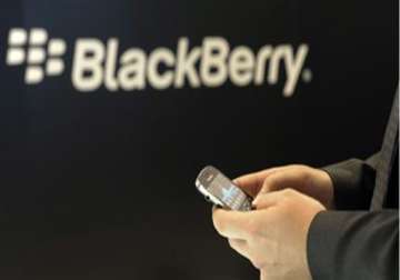 blackberry to soon roll out messenger on gingerbread android