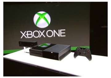 console war heats up microsoft launches xbox one