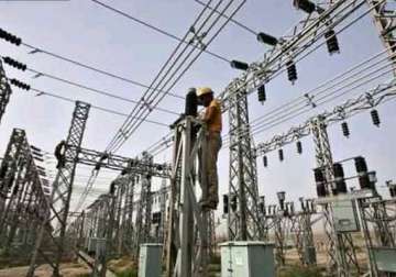 delhi power tariff hiked by 8.32