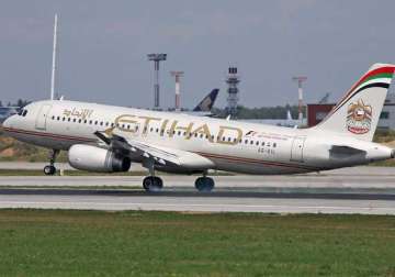 dubai based etihad airways to offer bed and bath suites