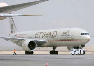 etihad named best middle east airline