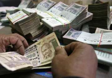 fii inflows hit 20 bn mark in first half of 2014