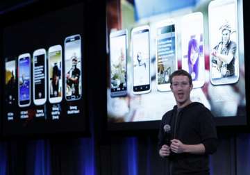 facebook home launches on android first impressions