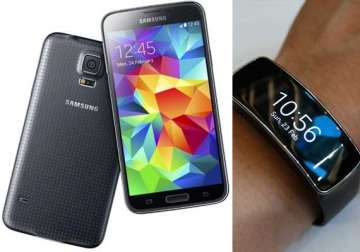 first impressions samsung galaxy s5 and gear fit