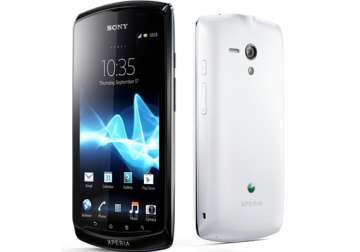 first look of sony xperia neo l