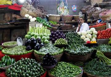 food inflation slips to below double digit