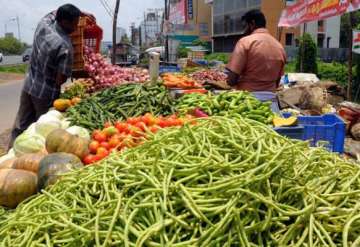 food inflation marginally down to 8.96 pc
