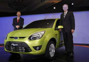 ford trying to gain a foothold in chinese market