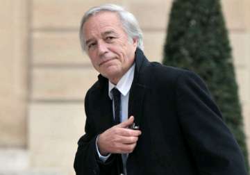 french minister vows to reduce unemployment to three mn