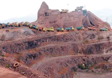 goa facing severe recession due to mining crisis