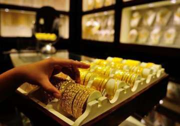 gold prices to fall more buy gold at cheaper prices after a week