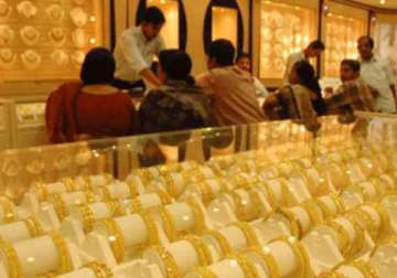 gold imports stood at 638 tonnes in 2013 14
