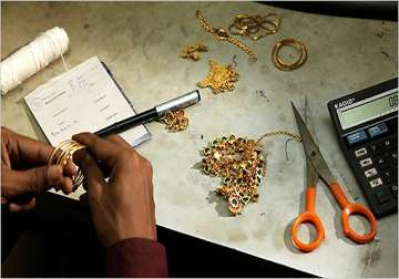 gold jewellery can t get loans beyond 60 per cent of value