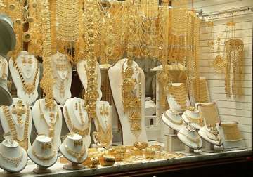 gold surges by rs 535 silver spurts by rs 1770