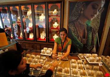 gold price up by rs 100