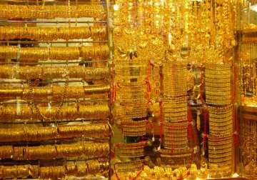 gold prices rise by rs 126 to rs 30.137