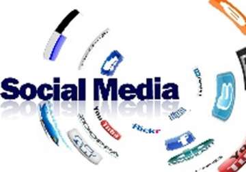 google facebook twitter eye rs 500 cr social media poll pie