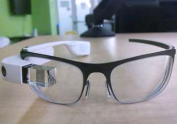 google set to add wallet voice commands to glass