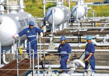 govt defers decision on natural gas prices by 3 months