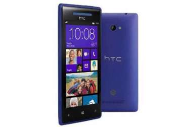 htc 8x desire sv now available for rs 34 149 and 21 799 respectively