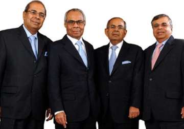 hinduja brothers are wealthiest asians in uk