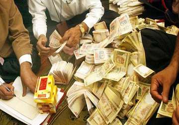 isi pockets rs 500 cr annually from fake indian notes