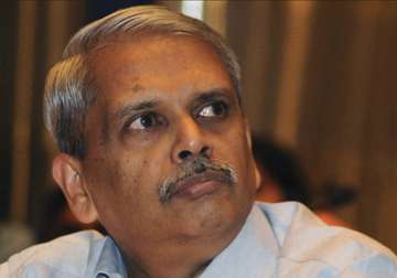 it sector hiring likely to be muted this year s gopalakrishnan